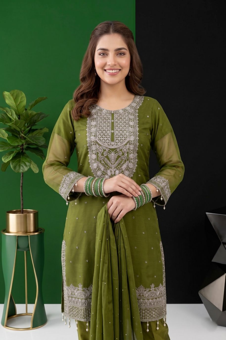 W001 Women Chiffon