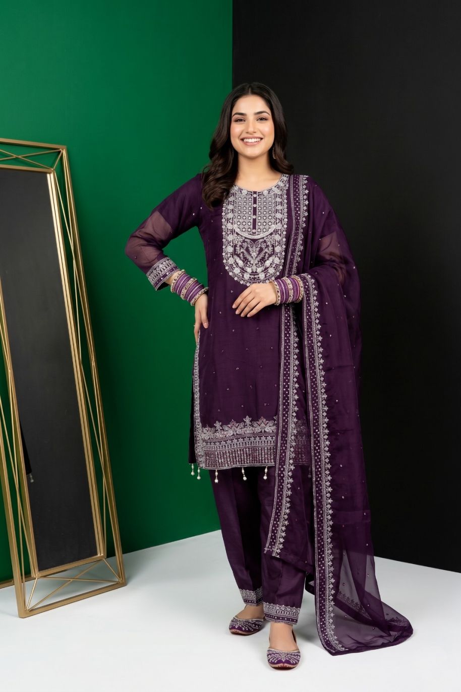W001 Women Chiffon