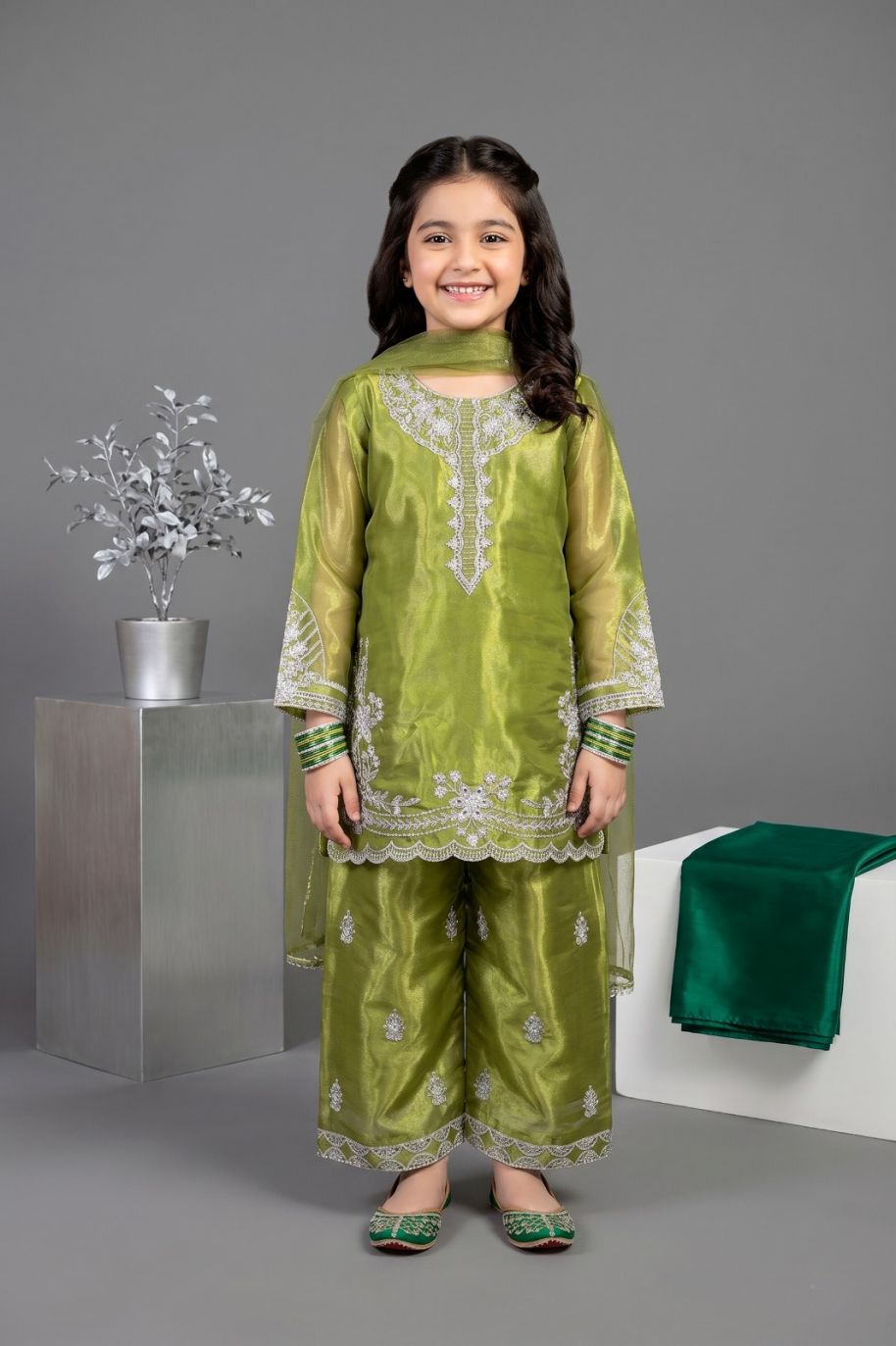 K021 Kids Shesha Slik