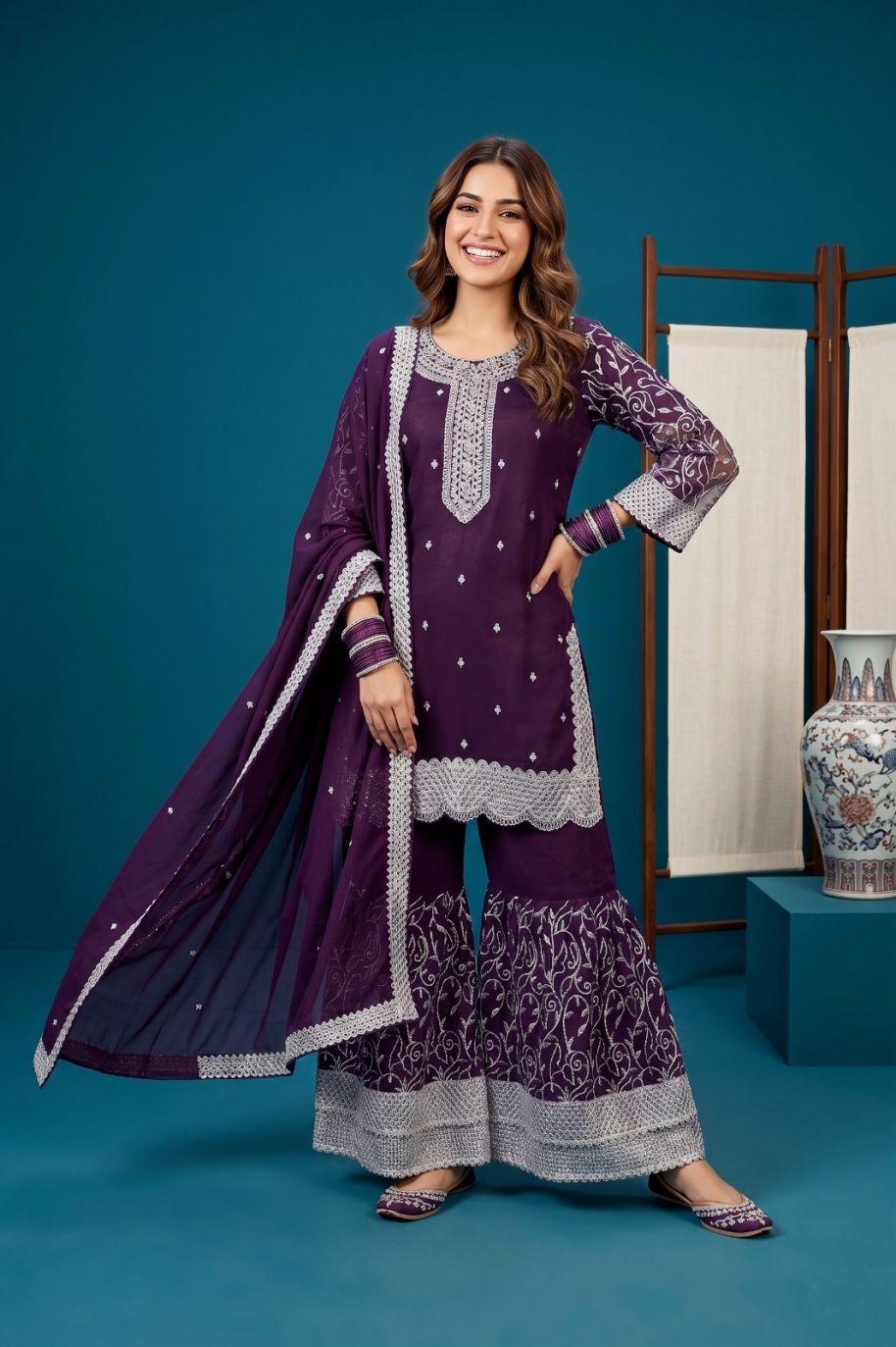 W013 Women Chiffon