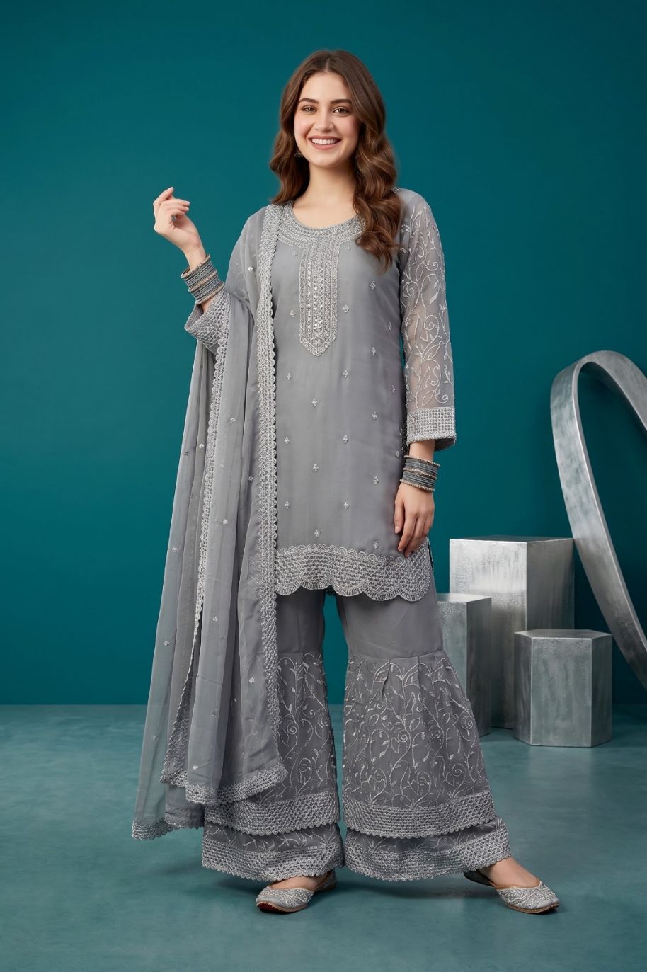 W013 Women Chiffon