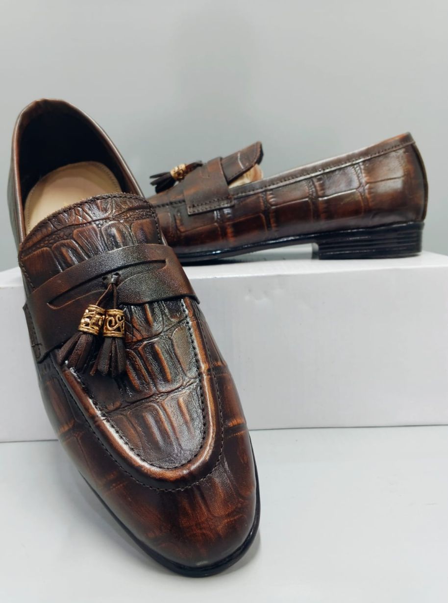 F-O11 Men Leather