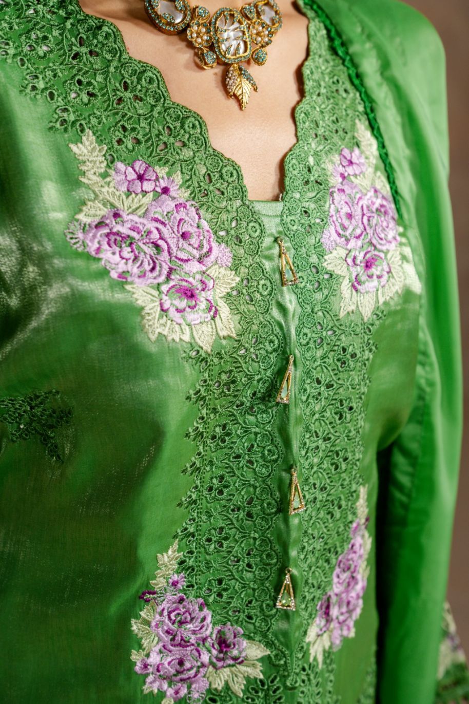 ZN-P-FW-05 Women Shesha Slik