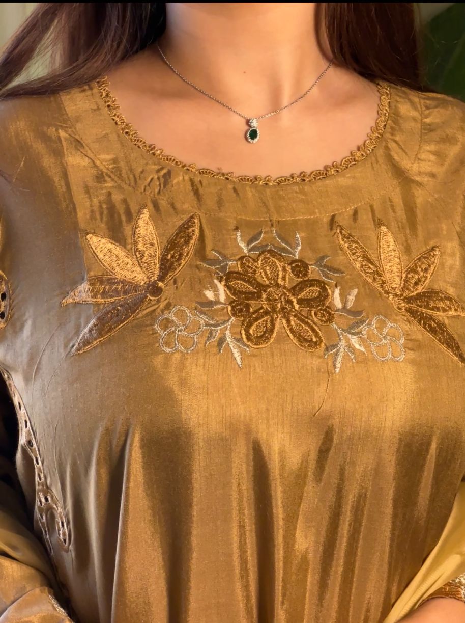 Aurelia-01 Women Raw Silk