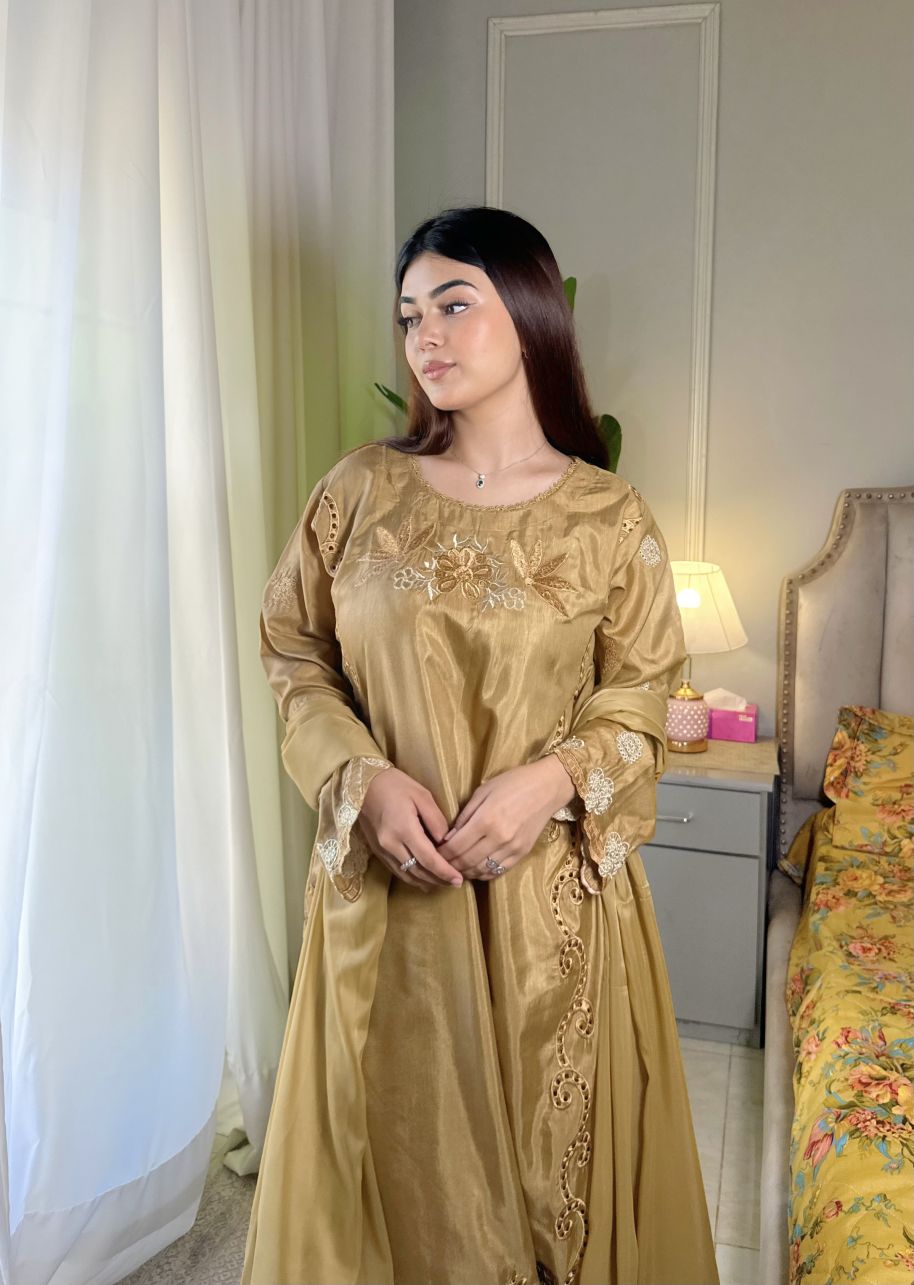 Aurelia-01 Women Raw Silk