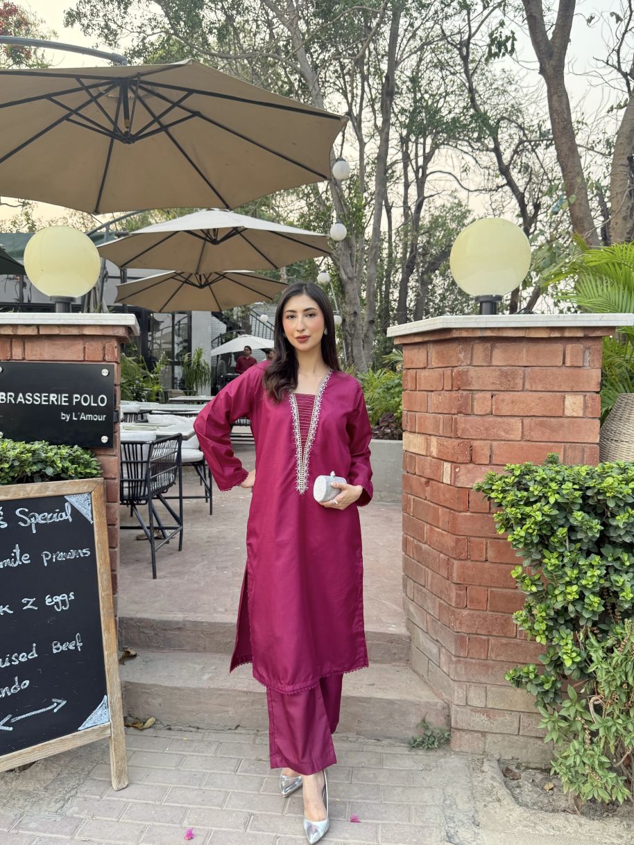 Aira-02 Women Raw Silk
