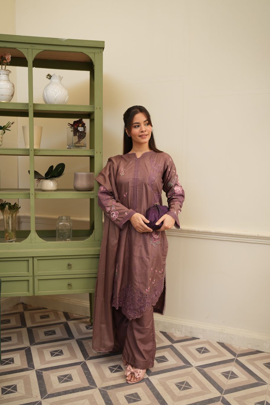 Anjas-04 Women Raw Silk